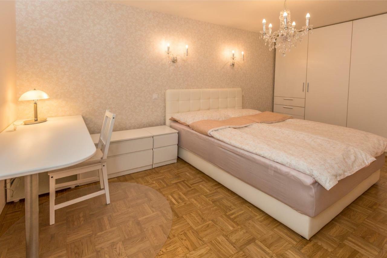 Апартаменты Evelina'S Place Любляна Экстерьер фото